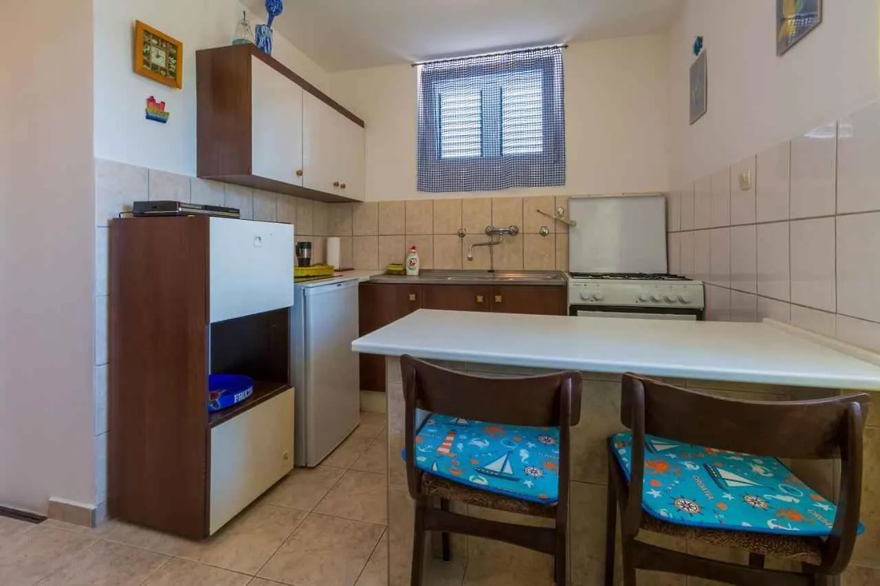 Apartment In Crikvenica 39084