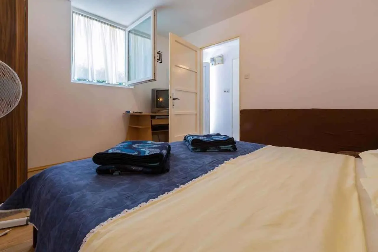 Apartment In Crikvenica 39084