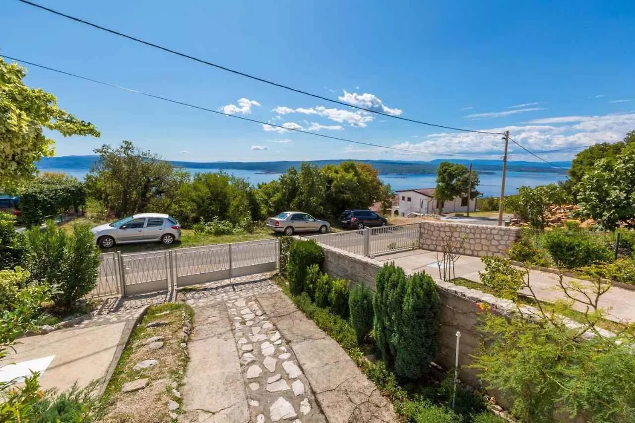 Apartment In Crikvenica 39084
