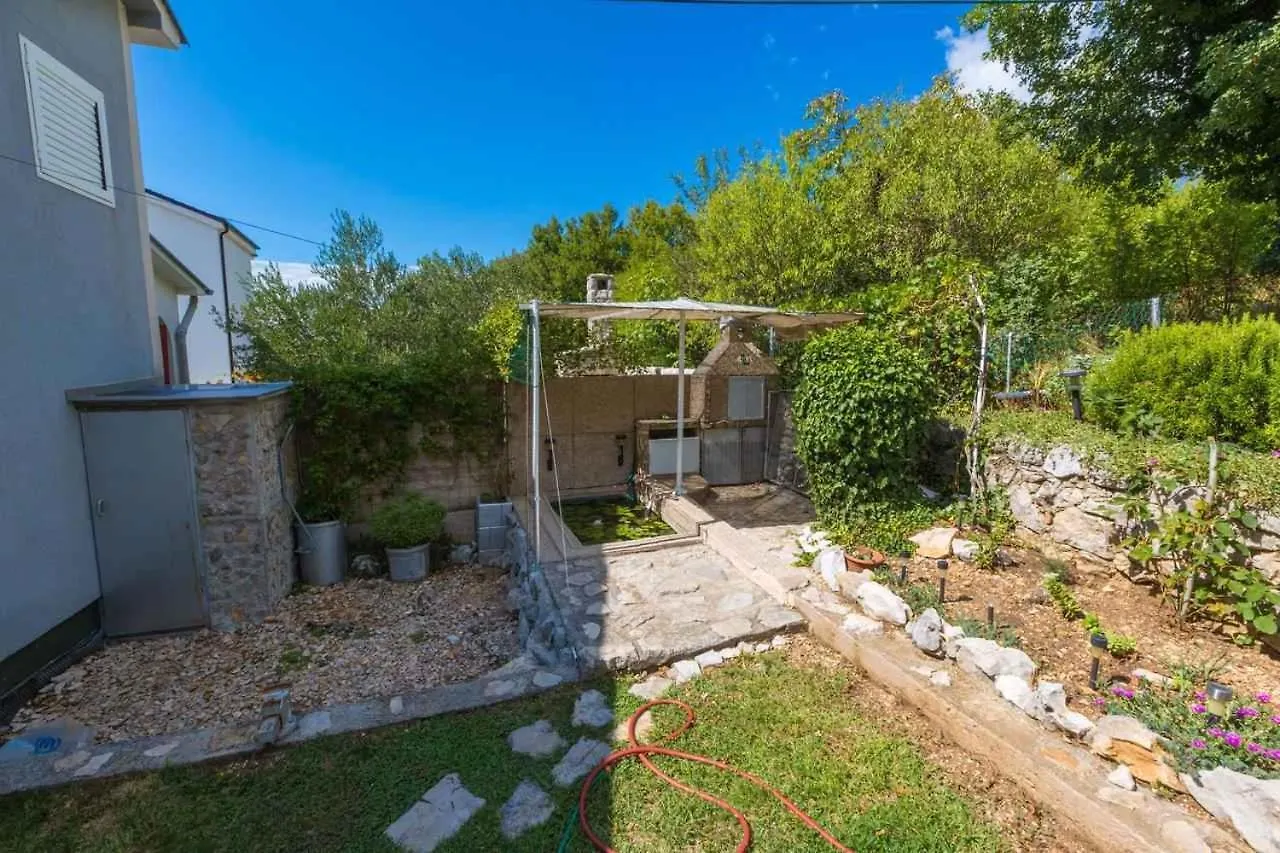 Apartment In Crikvenica 39084