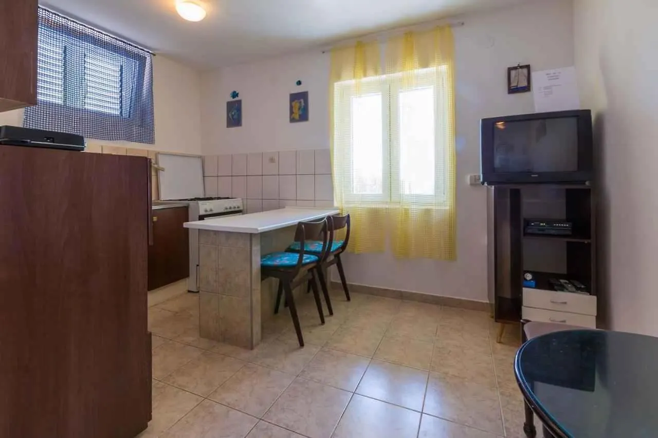 Apartment In Crikvenica 39084